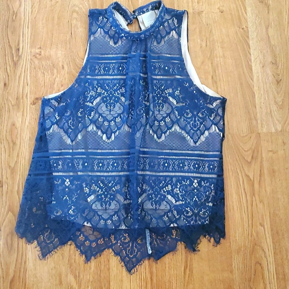 LAUREN CONRAD TOP